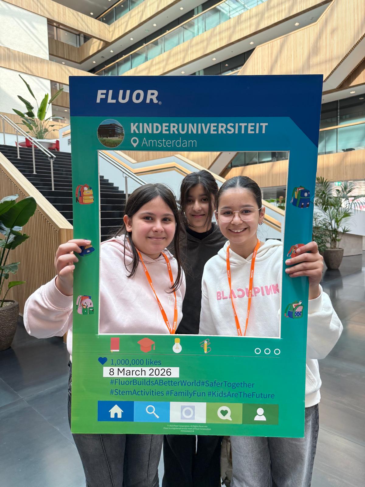 Kinderen tijdens een activiteit van Kinderuniversiteit Haarlem